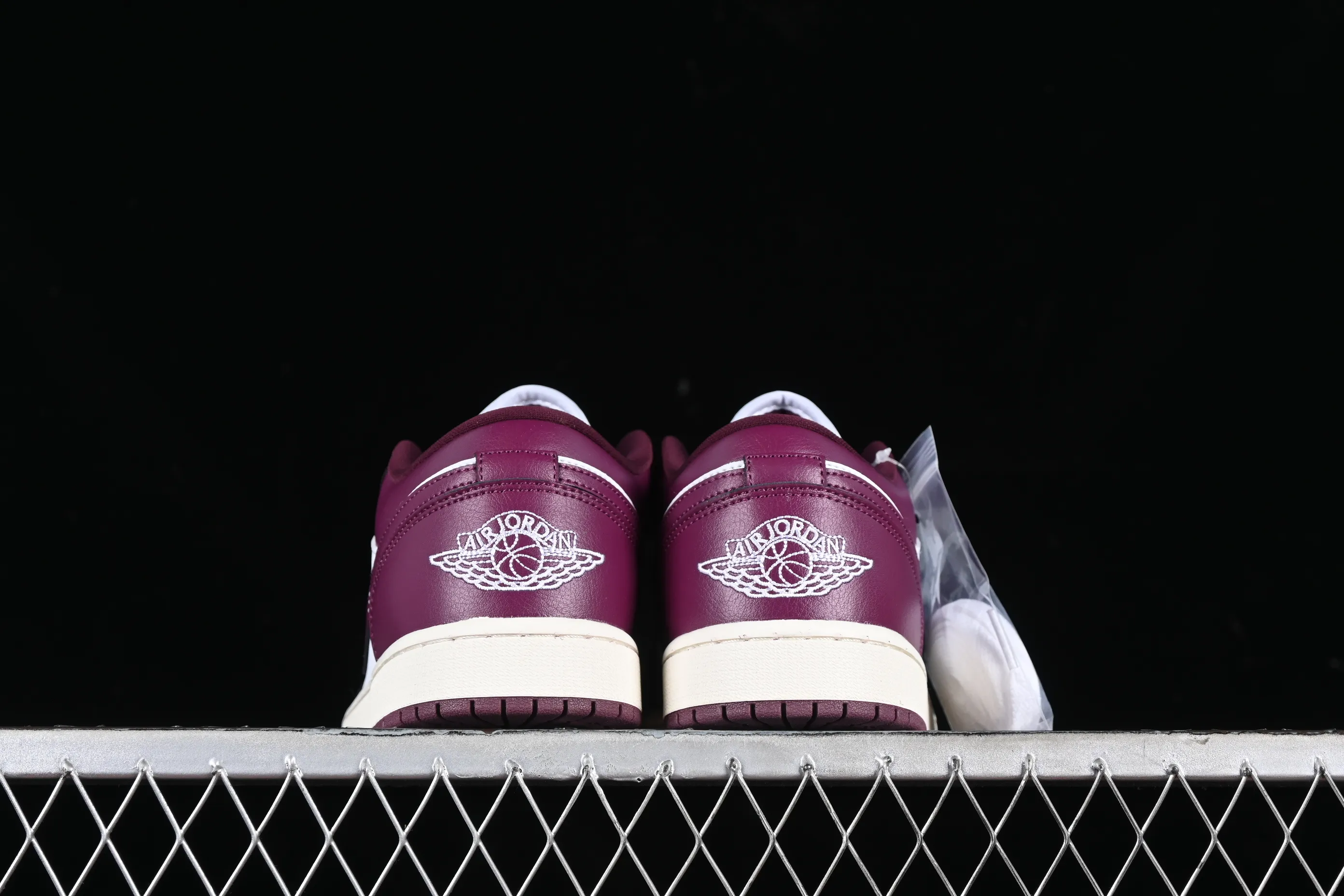 All categories Air Jordan Jordan series basketball shoes Air Jordan 1 Low Air Jordan 1 Low AJ1 Joe 1 white rose red low-top cultural casual sneakers DC0774-161